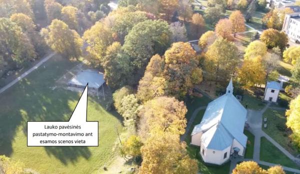 Scenos stogo įrengimas Vėžaičių miestelio Skinijos slėnyje nuotrauka
